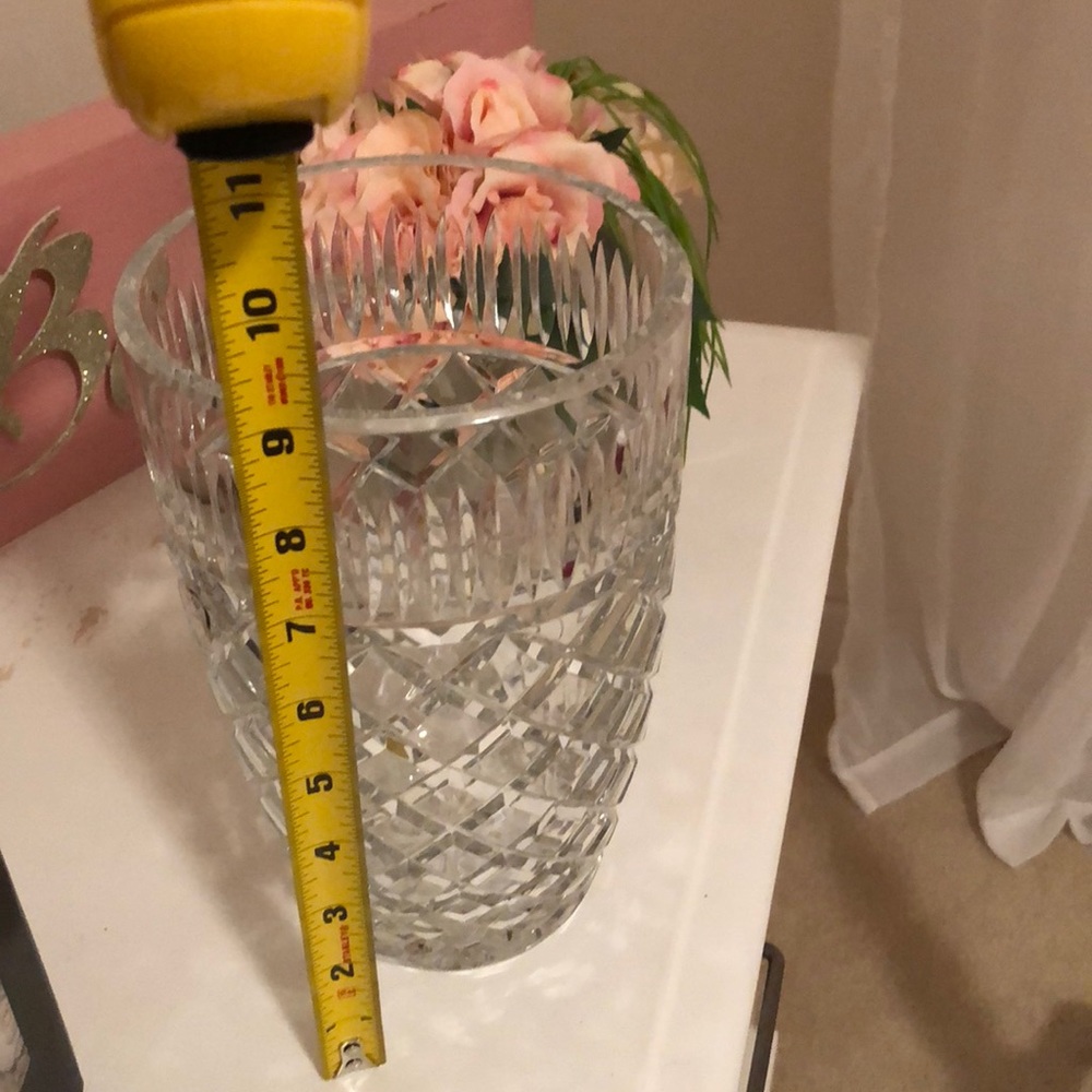 Crystal Vase - Picture 2 of 4